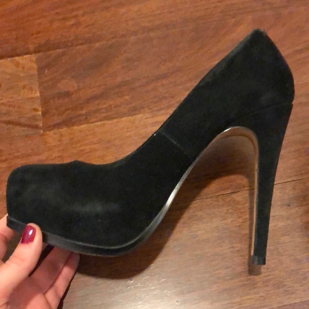 Chinese Laundry Platform Pump size 7